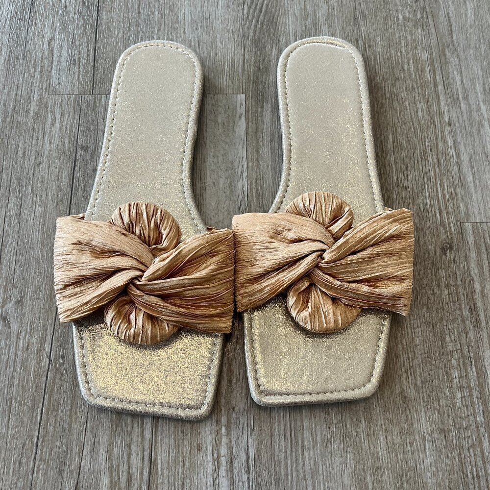 Womens Gold Twist Sandals - 42 (US 11)